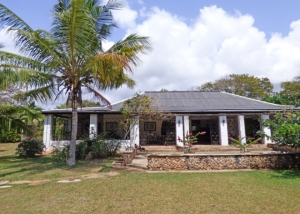 Two Bedroom Main House with 2 Bedroom Cottage Set in 2.5 Acres of Kilifi 2nd Row