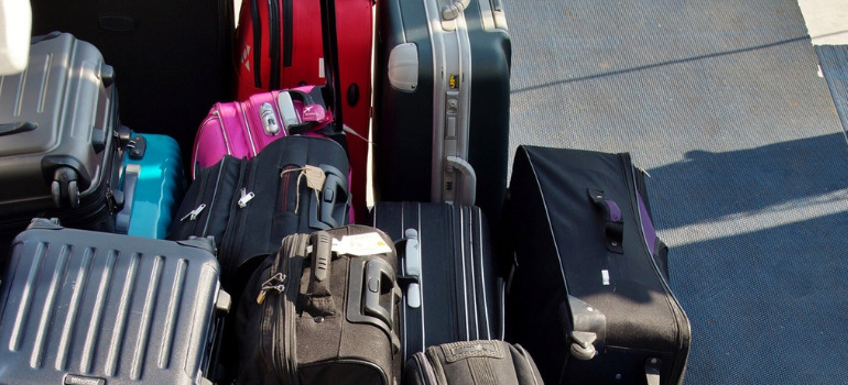 Adulting 101 : What I Wish My Parents Told Me Before I Moved Out